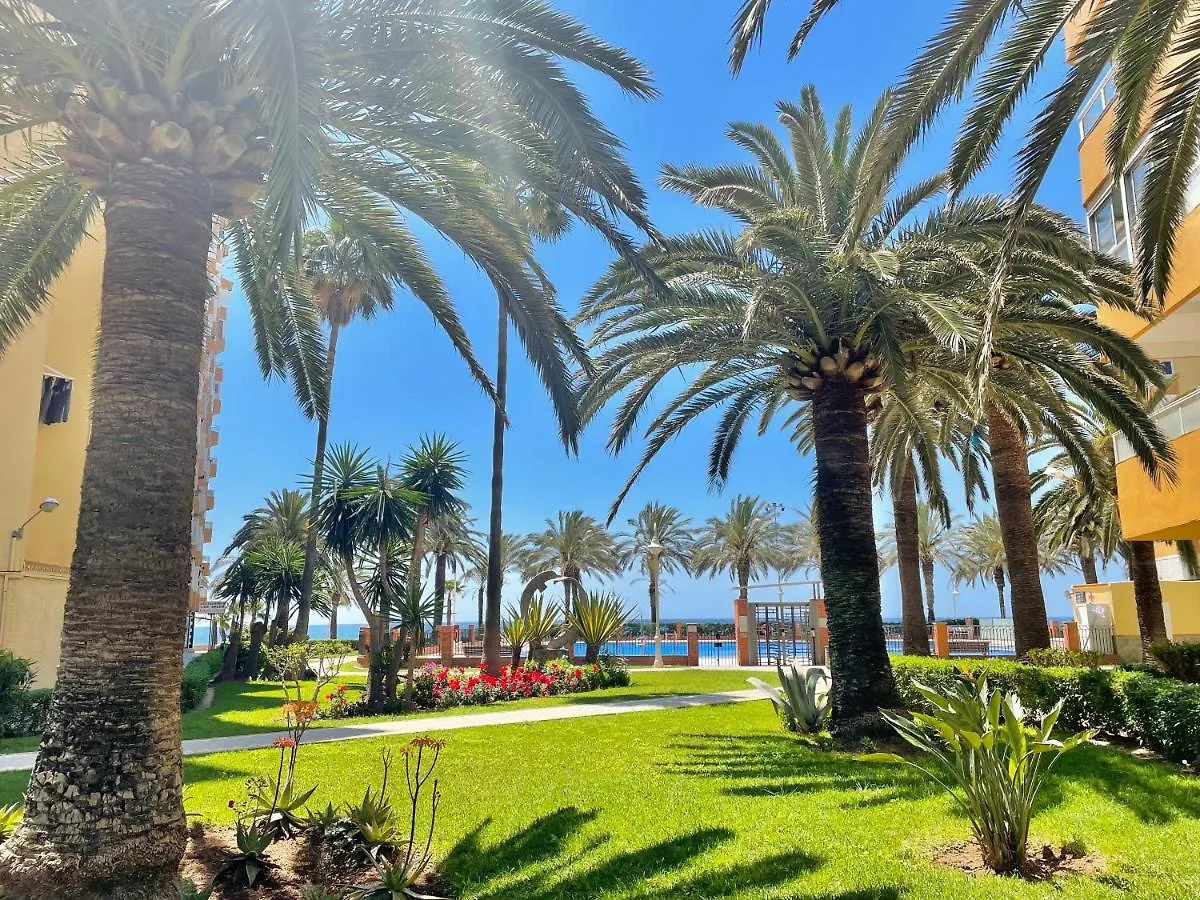 Maravilloso Estudio En Urbanizacion Centro Internacional En Algarrobo Costa A 50 Metros De La Playa 0*,  스페인